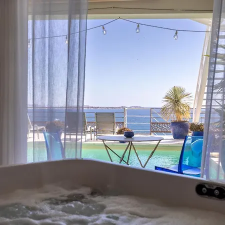 Les 1 Vue Piscine Marsylia